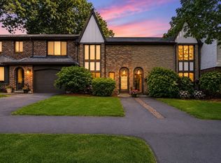 23 Cobblestone Ln UNIT 23, Worcester, MA 01606