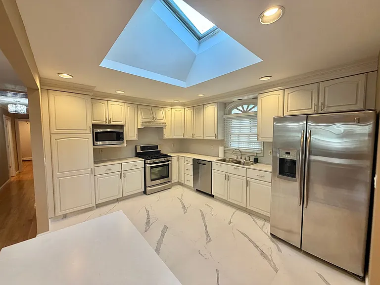 29 Carriage Hill Ln — Photo 9