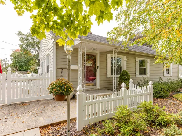 1518 Marquette Rd, Joliet, IL 60435