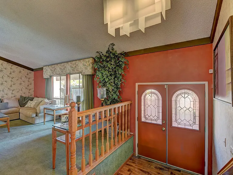 3751 El Camino Rd — Photo 6