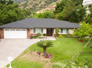 3675 Startouch Dr, Pasadena, CA 91107