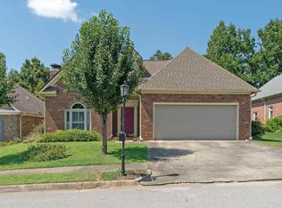 1560 Bent River Cir, Birmingham, AL 35216
