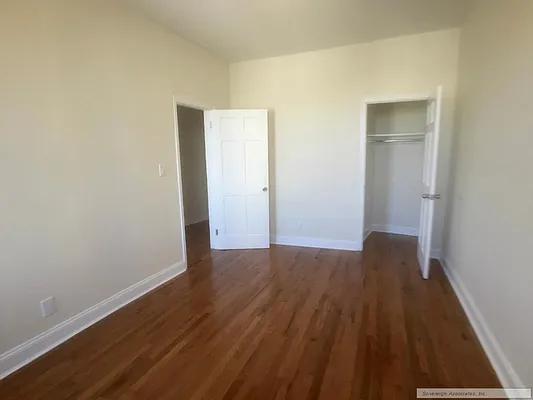 Rented by Sovereign Associates | media 23