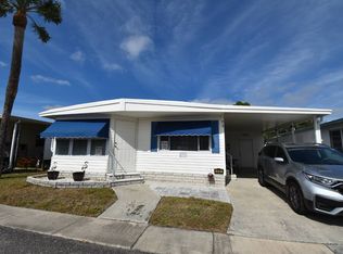 418 Molokai Ln, Largo, FL 33770