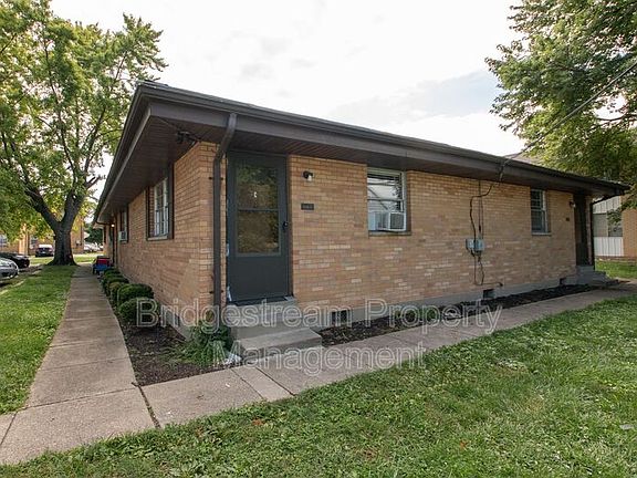 5th image of 406 Cedar Dr #C
