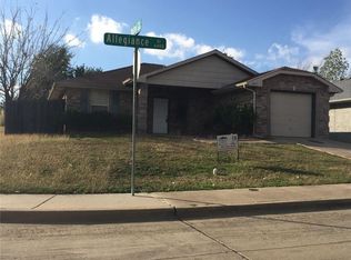 6453 Allegiance Dr, Dallas, TX 75237