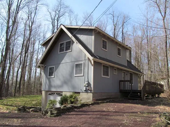 324 Gross Dr, Pocono Pines, PA 18350