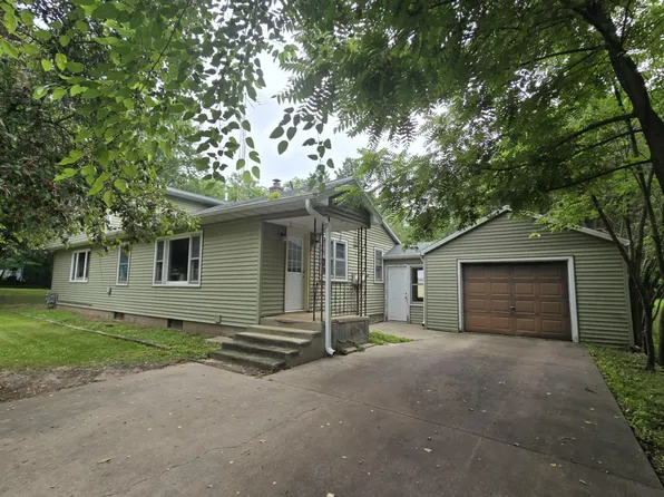 N3724 State Road 152, Wautoma, WI 54982