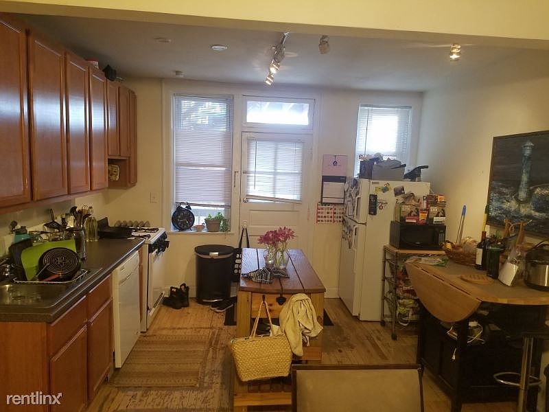 1st image of 4336 N Campbell Ave #1