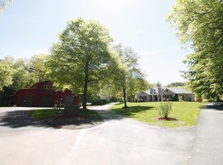 24 Laurel Dr, Hadley, MA 01035