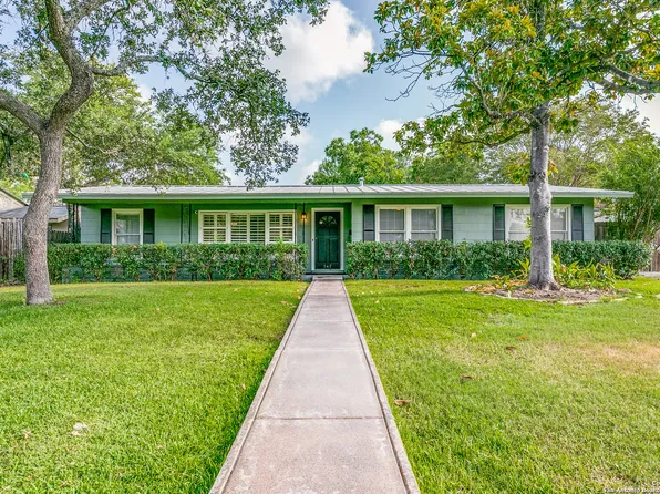 547 ROBINHOOD PL, San Antonio, TX 78209