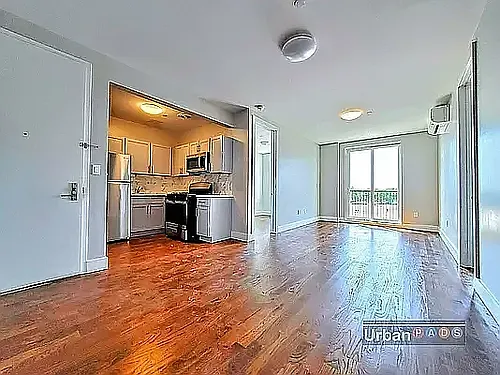 381 De Witt Ave #303 Photo 1