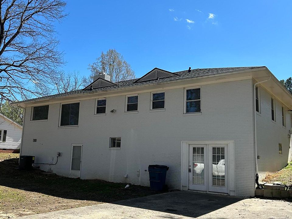 1st image of 1008 Horton Rd