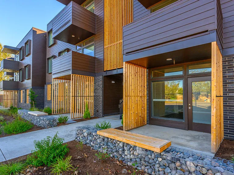 Edison Apartments — Photo 10