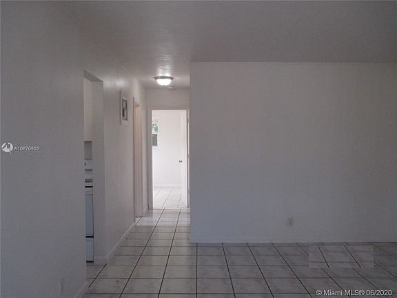 4th image of 1251 NW 30th Ave #1