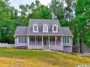 904 Jessie Dr SW, Decatur, AL 35603