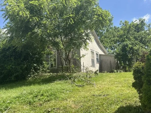 421 Avenue B, Plattsmouth, NE 68048