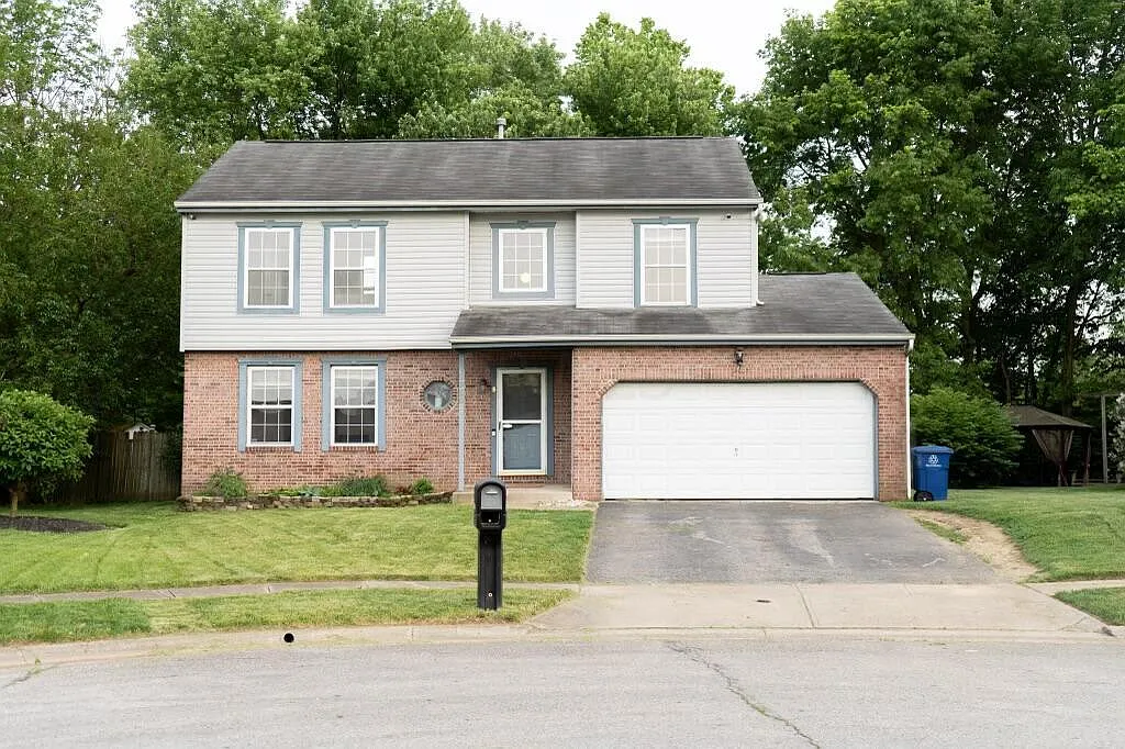 5950 Winshire Dr photo 1