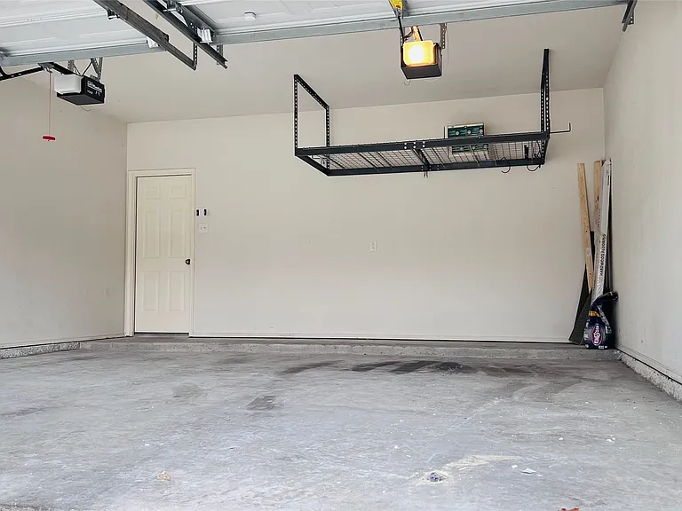 818 Green Pond Dr — Photo 37