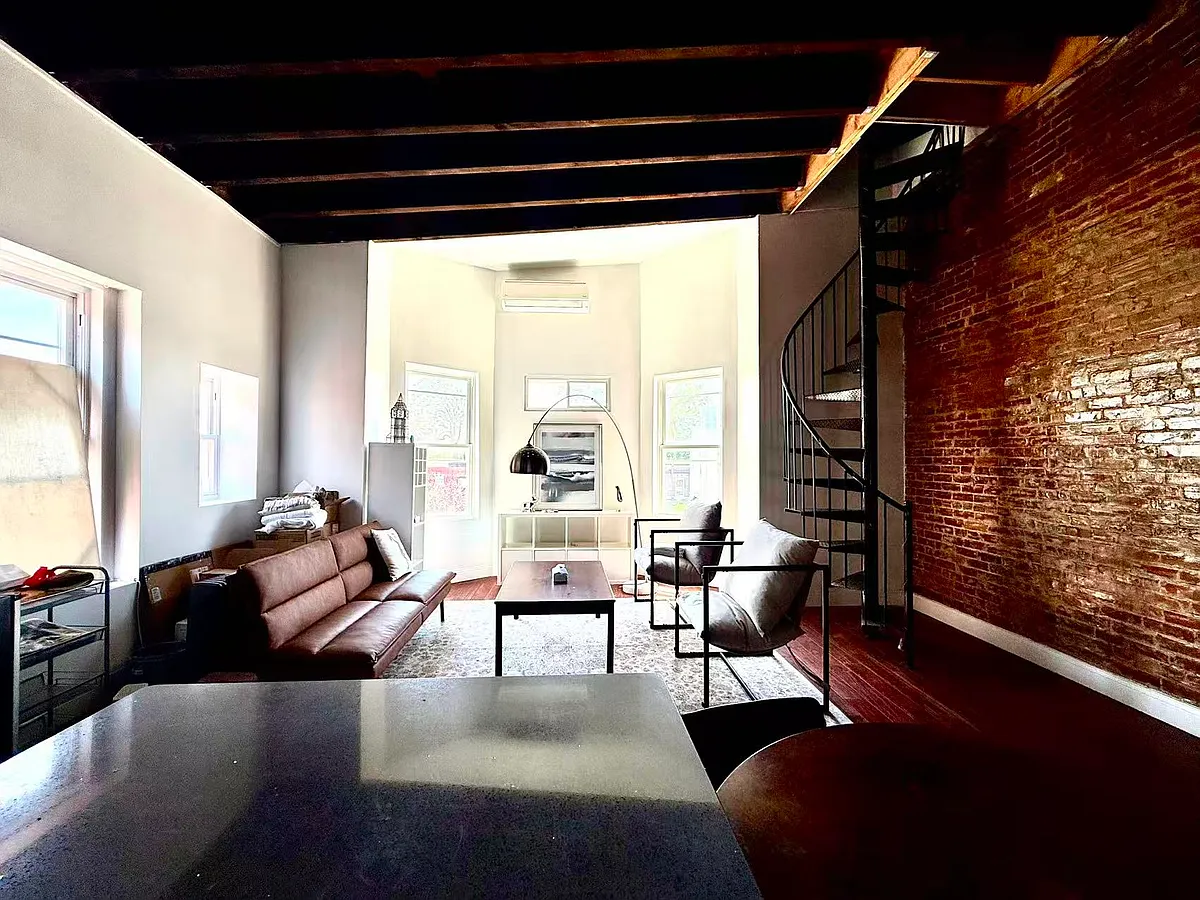 Building Photo - 4224 Parkside Ave #3B