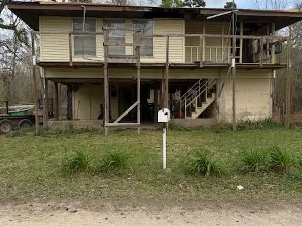 5 Parkside Dr, Picayune, MS 39466