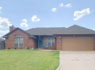 8005 N McKee Blvd, Oklahoma City, OK 73132