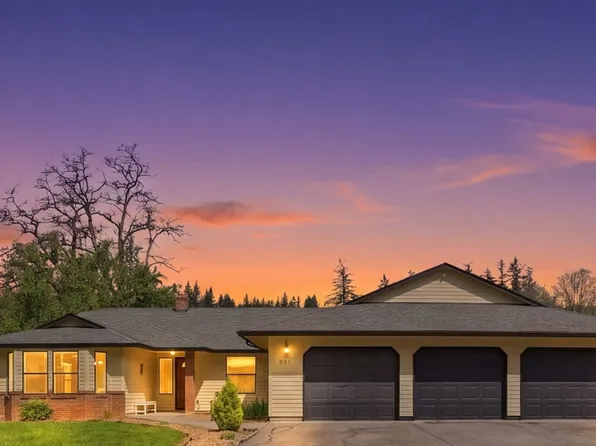 661 K St, Washougal, WA 98671