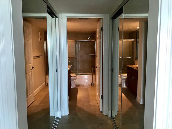 5th image of 7050 Sunset Dr S APT 514