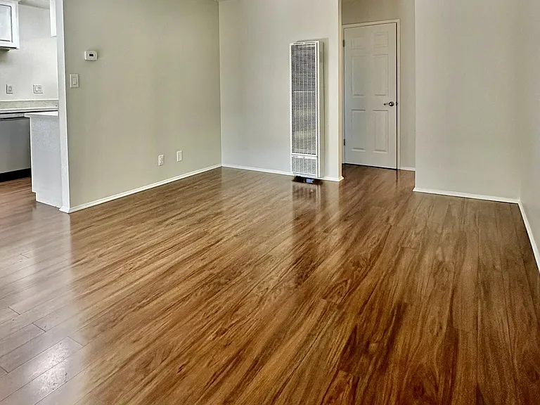 Colony Street Apts — Photo 29