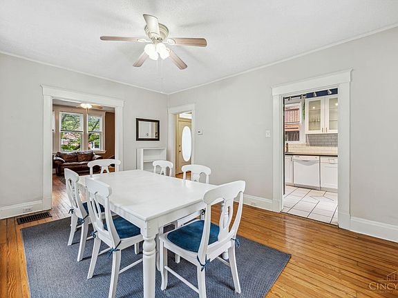 3rd image of 2964 Deckebach Ave