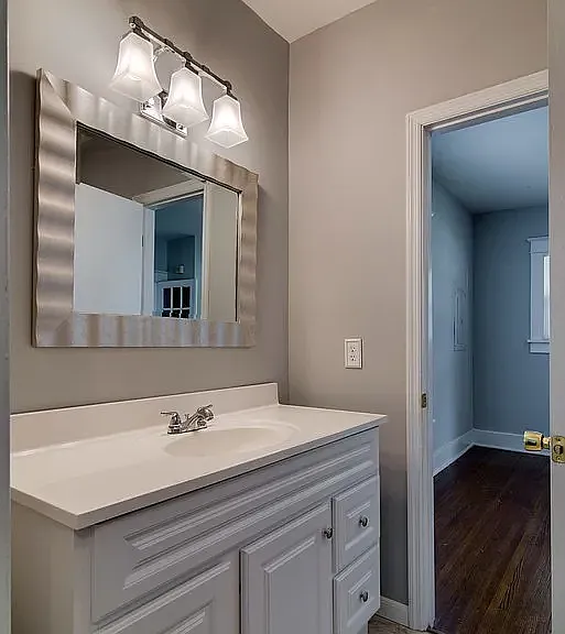 3708 Murphy Rd — Photo 12