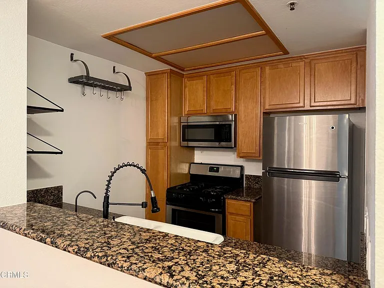 501 E Del Mar Blvd #113 — Photo 5