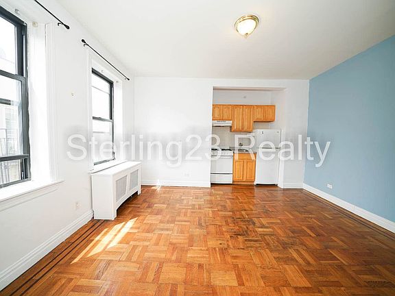 3rd image of 23-84 26th St #2B