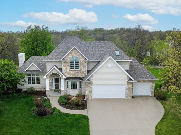 766 187th Pl, Pella, IA 50219