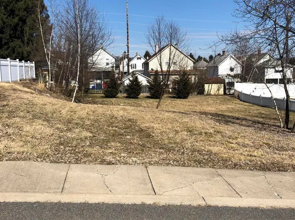 140 Gerard St, Scranton, PA 18504