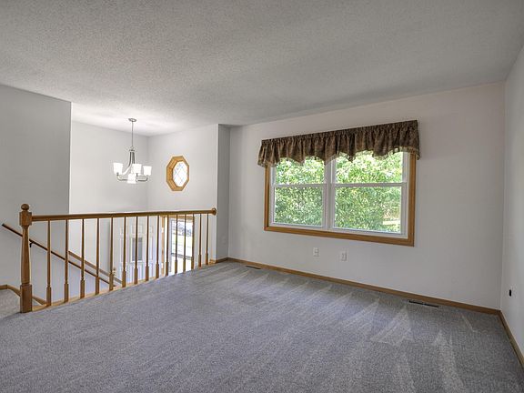 4th image of 4822 22nd Ave NW