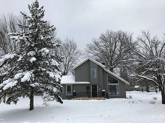 2nd image of 675 16th St