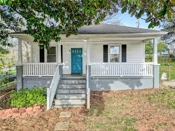 153 Margaret St, Easley, SC 29640