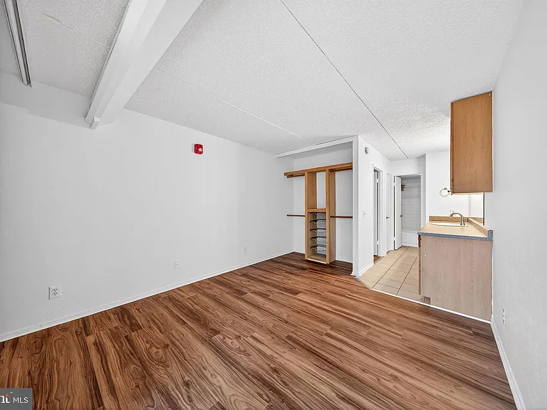 60 S Van Dorn St #413 — Photo 14