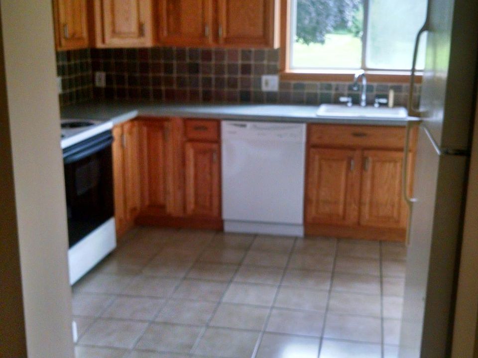 1st image of 5 Paul Adams Ct