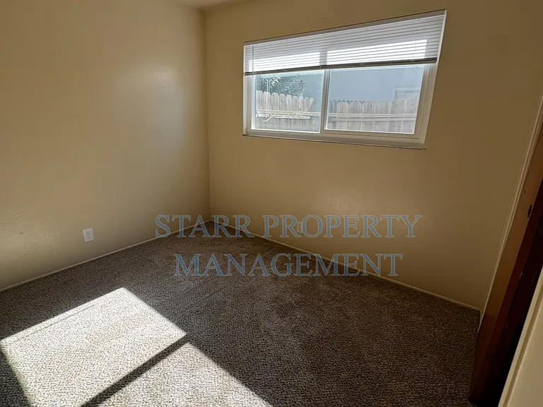 2641 Sumac Ave — Photo 11