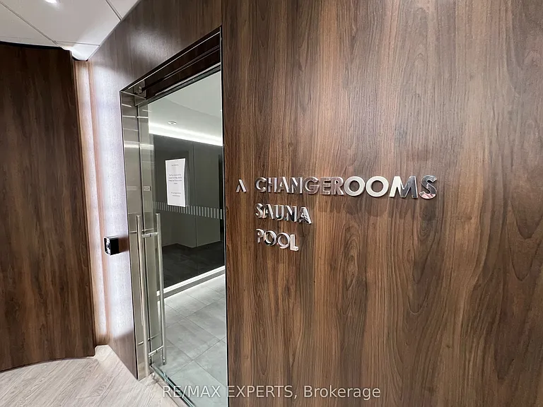 1001 Bay St #2217 — Photo 28