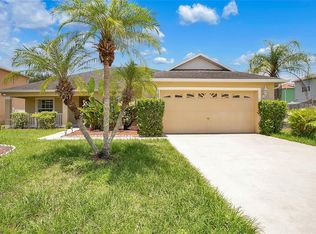 5585 Willow Bend Trl, Kissimmee, FL 34758