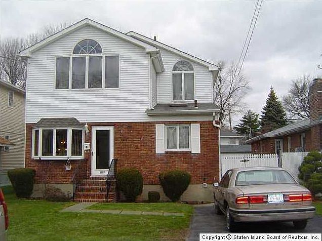 1st image of 507 Falcon Ave