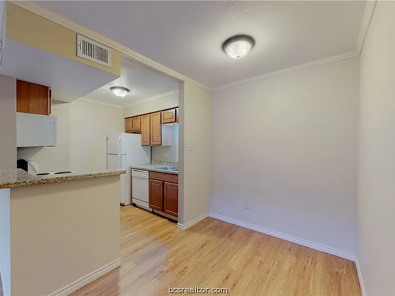 904 University Oaks Blvd #80 — Photo 12