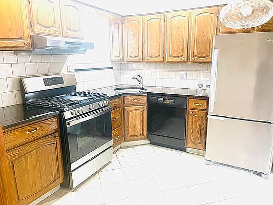 1st image of 20-69 48th St #1