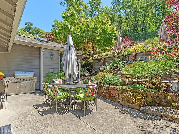 4th image of 231 Coleman Drive