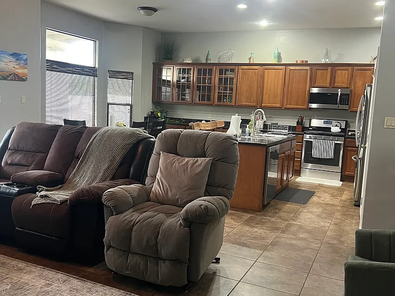 3555 W 17th Pl — Photo 8