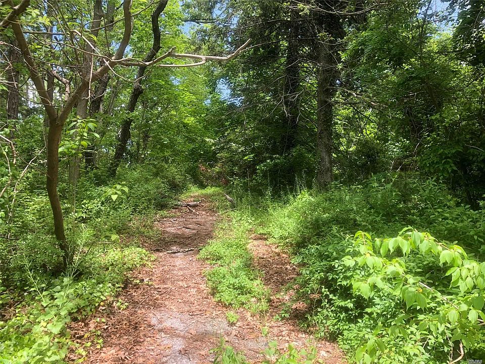 2nd image of 145 Cuba Hill Rd