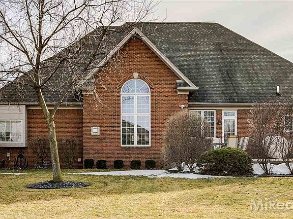 5th image of 18223 Mackay Dr